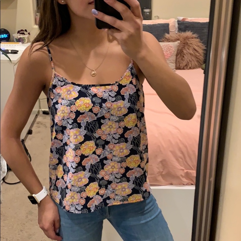 Super cute floral tank top blouse